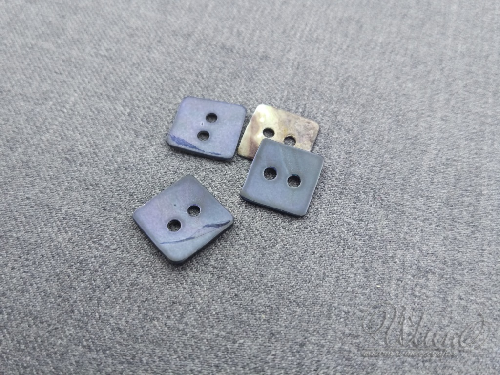5605 Пуговицы из перламутра 1