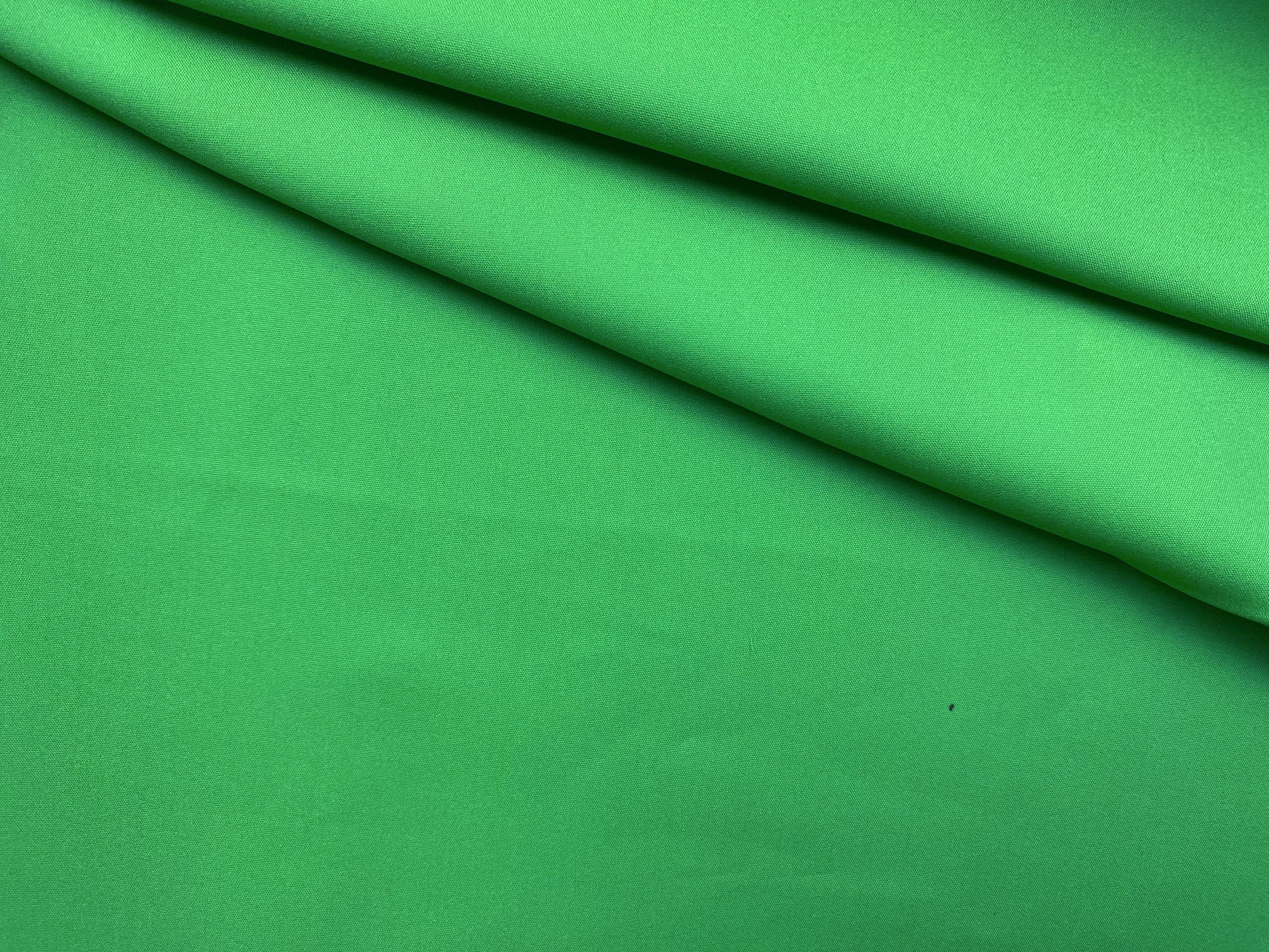 Ткань Хлопок зелёного цвета однотонная 16823 1